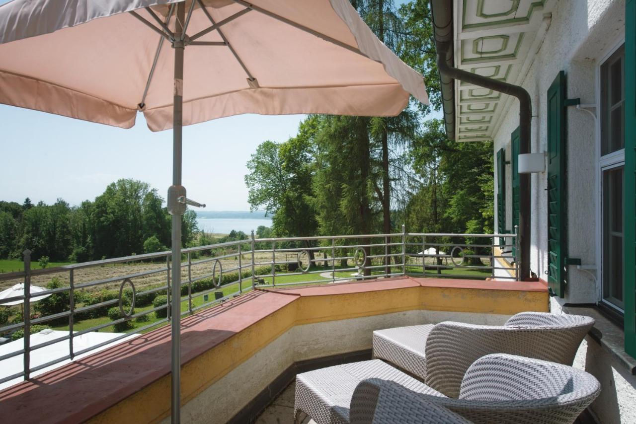 Biohotel Schlossgut Oberambach Exterior photo
