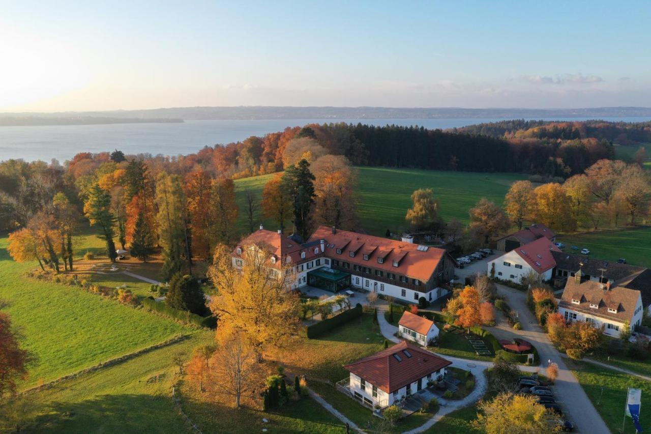 Biohotel Schlossgut Oberambach Exterior photo